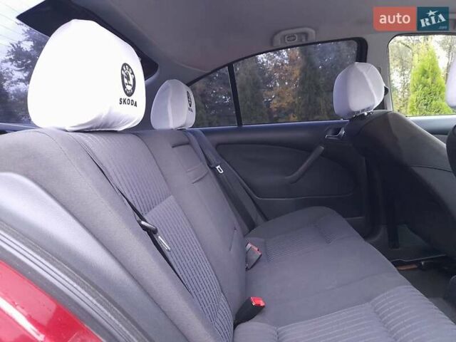 Червоний Шкода Октавія, об'ємом двигуна 1.78 л та пробігом 255 тис. км за 4200 $, фото 52 на Automoto.ua