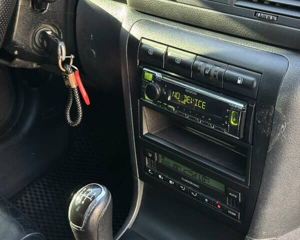 Красный Шкода Октавия, объемом двигателя 1.78 л и пробегом 258 тыс. км за 5299 $, фото 15 на Automoto.ua