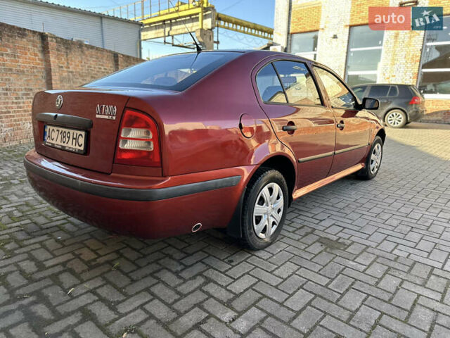 Червоний Шкода Октавія, об'ємом двигуна 1.6 л та пробігом 318 тис. км за 3000 $, фото 6 на Automoto.ua