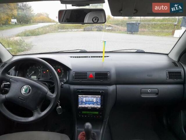 Червоний Шкода Октавія, об'ємом двигуна 1.78 л та пробігом 255 тис. км за 4200 $, фото 22 на Automoto.ua