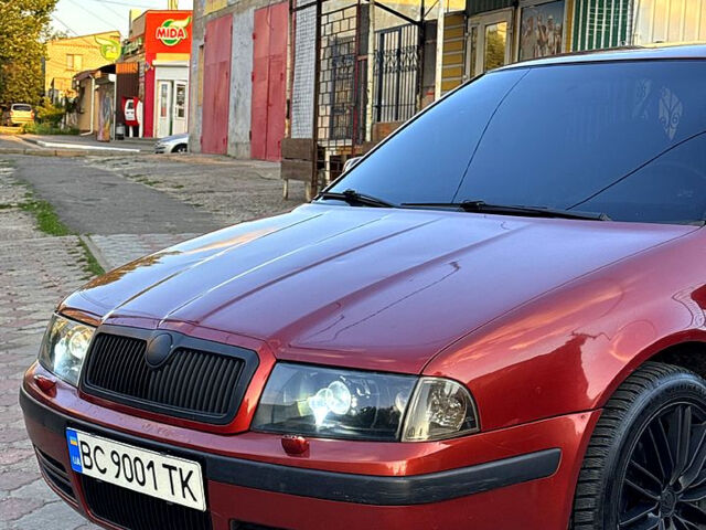 Червоний Шкода Октавія, об'ємом двигуна 1.8 л та пробігом 258 тис. км за 5199 $, фото 3 на Automoto.ua