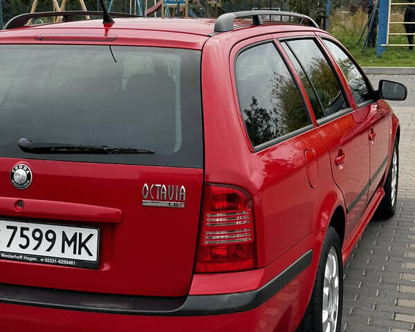 Красный Шкода Октавия, объемом двигателя 1.6 л и пробегом 229 тыс. км за 3599 $, фото 14 на Automoto.ua