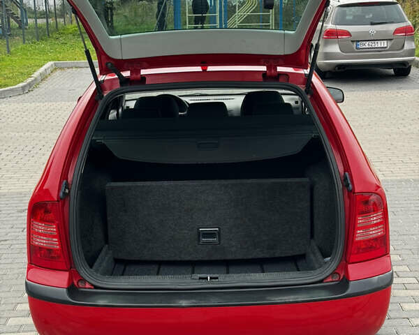 Красный Шкода Октавия, объемом двигателя 1.6 л и пробегом 229 тыс. км за 3599 $, фото 19 на Automoto.ua