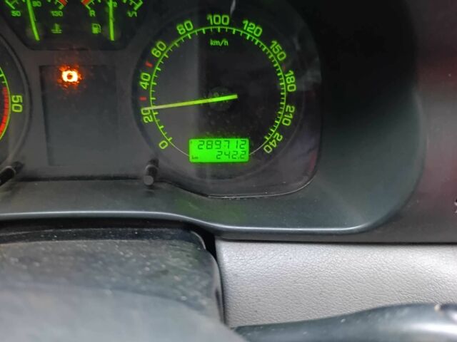 Червоний Шкода Октавія, об'ємом двигуна 1.9 л та пробігом 290 тис. км за 4500 $, фото 10 на Automoto.ua