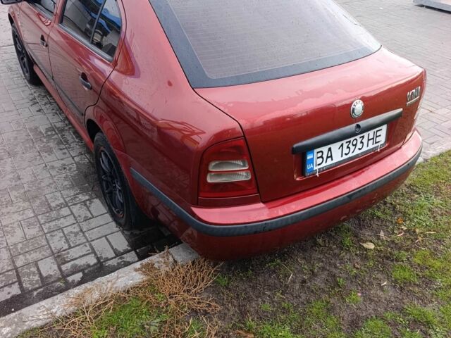 Червоний Шкода Октавія, об'ємом двигуна 1.9 л та пробігом 290 тис. км за 4500 $, фото 4 на Automoto.ua