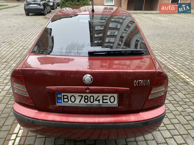 Красный Шкода Октавия, объемом двигателя 1.9 л и пробегом 318 тыс. км за 4300 $, фото 5 на Automoto.ua