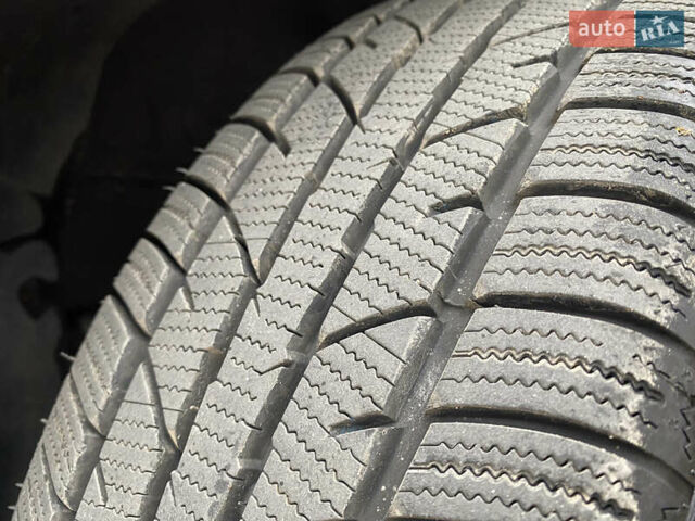 Красный Шкода Октавия, объемом двигателя 1.9 л и пробегом 318 тыс. км за 4300 $, фото 17 на Automoto.ua