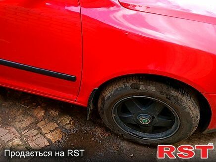 Красный Шкода Октавия, объемом двигателя 1.6 л и пробегом 260 тыс. км за 5300 $, фото 1 на Automoto.ua