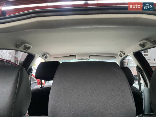 Красный Шкода Октавия, объемом двигателя 1.9 л и пробегом 318 тыс. км за 4300 $, фото 14 на Automoto.ua