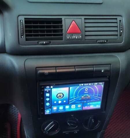 Красный Шкода Октавия, объемом двигателя 1.6 л и пробегом 225 тыс. км за 4999 $, фото 62 на Automoto.ua