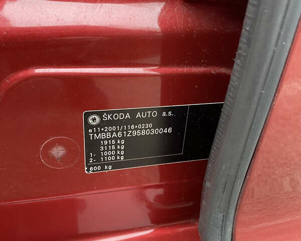 Червоний Шкода Октавія, об'ємом двигуна 1.6 л та пробігом 190 тис. км за 5500 $, фото 10 на Automoto.ua