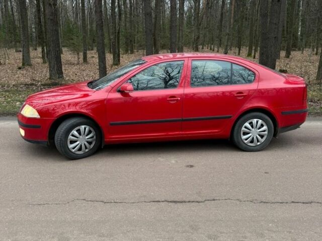Красный Шкода Октавия, объемом двигателя 0 л и пробегом 367 тыс. км за 2750 $, фото 3 на Automoto.ua