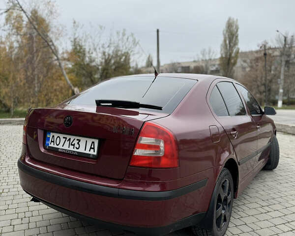 Красный Шкода Октавия, объемом двигателя 1.97 л и пробегом 444 тыс. км за 4650 $, фото 10 на Automoto.ua