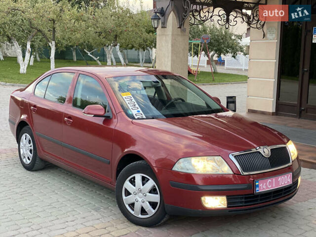 Шкода Октавия 2006 в Дунаевцах на Automoto.ua Красный Шкода Октавия, объемом двигателя 1.6 л и пробегом 243 тыс. км за 5850 $, фото 20 на Automoto.ua