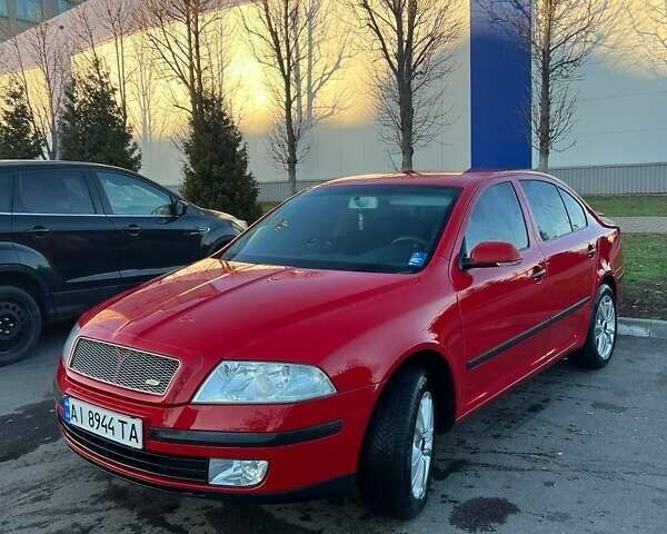 Красный Шкода Октавия, объемом двигателя 1.6 л и пробегом 192 тыс. км за 5900 $, фото 3 на Automoto.ua