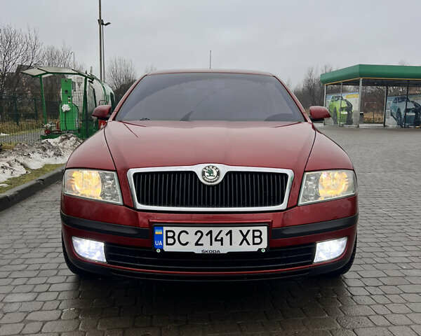 Червоний Шкода Октавія, об'ємом двигуна 1.6 л та пробігом 190 тис. км за 6700 $, фото 4 на Automoto.ua