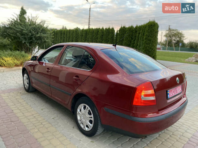 Шкода Октавия 2006 в Дунаевцах на Automoto.ua Красный Шкода Октавия, объемом двигателя 1.6 л и пробегом 243 тыс. км за 5850 $, фото 10 на Automoto.ua