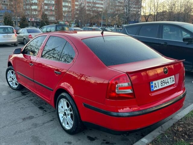 Красный Шкода Октавия, объемом двигателя 1.6 л и пробегом 192 тыс. км за 5900 $, фото 5 на Automoto.ua