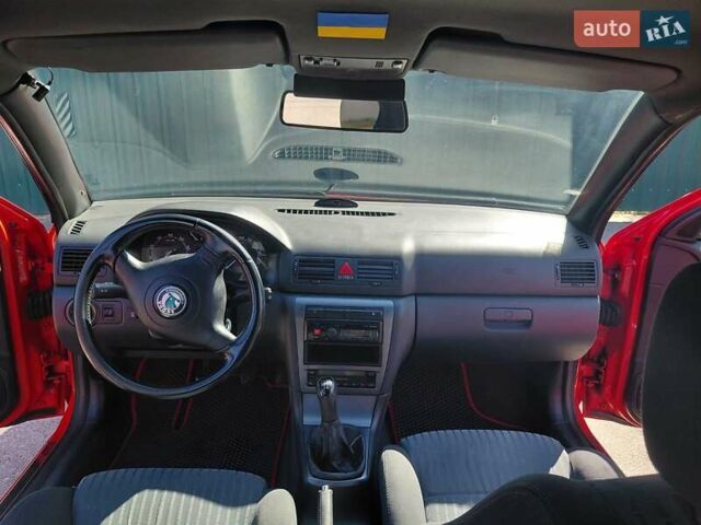 Червоний Шкода Октавія, об'ємом двигуна 1.78 л та пробігом 264 тис. км за 6000 $, фото 12 на Automoto.ua