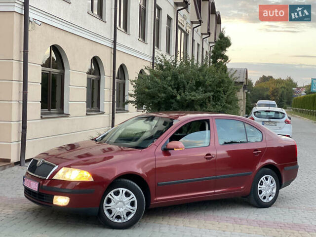 Шкода Октавия 2006 в Дунаевцах на Automoto.ua Красный Шкода Октавия, объемом двигателя 1.6 л и пробегом 243 тыс. км за 5850 $, фото 17 на Automoto.ua
