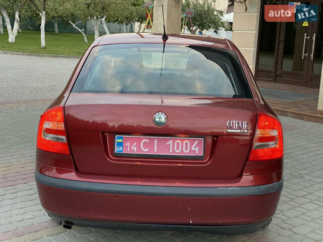 Шкода Октавия 2006 в Дунаевцах на Automoto.ua Красный Шкода Октавия, объемом двигателя 1.6 л и пробегом 243 тыс. км за 5850 $, фото 15 на Automoto.ua