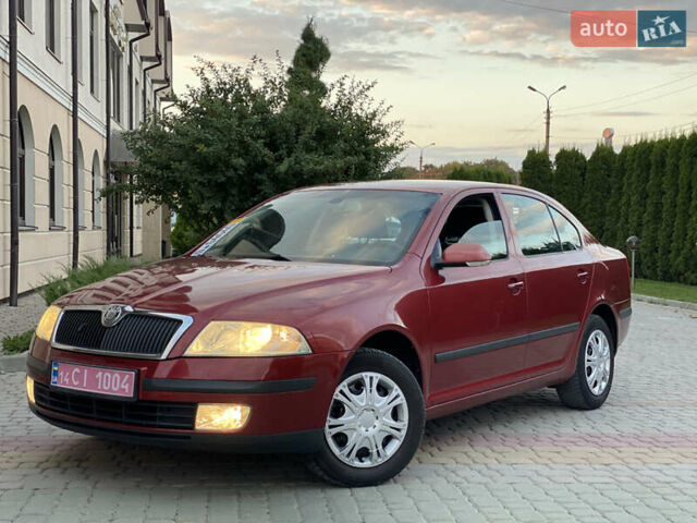Шкода Октавия 2006 в Дунаевцах на Automoto.ua Красный Шкода Октавия, объемом двигателя 1.6 л и пробегом 243 тыс. км за 5850 $, фото 28 на Automoto.ua