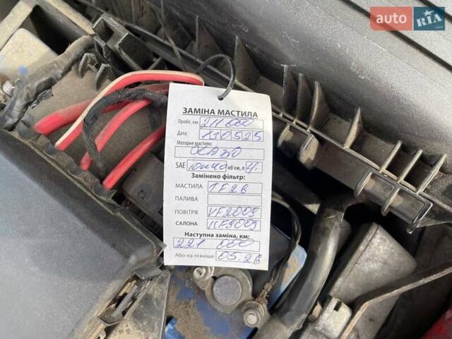Червоний Шкода Октавія, об'ємом двигуна 1.6 л та пробігом 213 тис. км за 3950 $, фото 7 на Automoto.ua