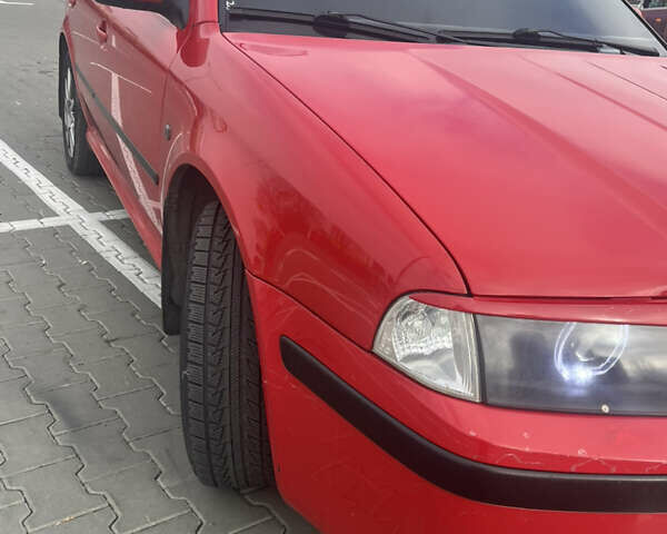 Красный Шкода Октавия, объемом двигателя 1.78 л и пробегом 328 тыс. км за 5950 $, фото 10 на Automoto.ua