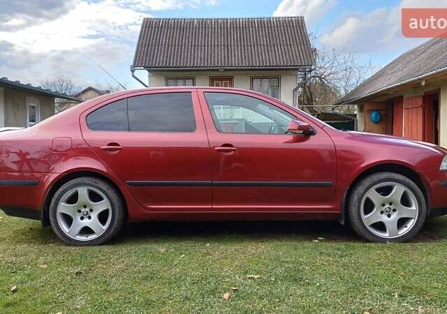 Червоний Шкода Октавія, об'ємом двигуна 1.6 л та пробігом 216 тис. км за 5800 $, фото 2 на Automoto.ua
