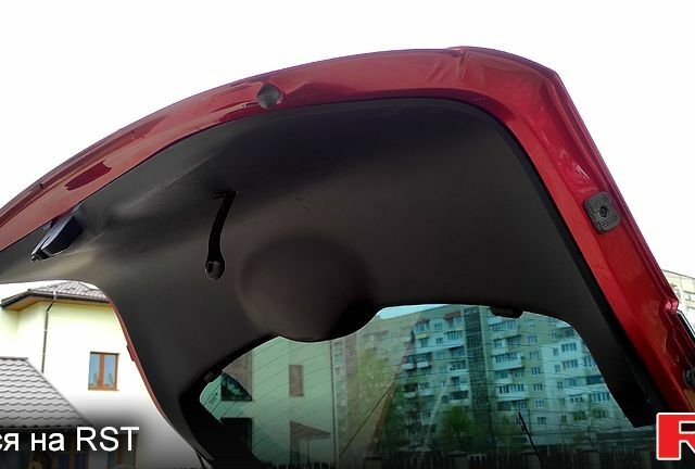 Красный Шкода Октавия, объемом двигателя 1.9 л и пробегом 280 тыс. км за 6400 $, фото 11 на Automoto.ua