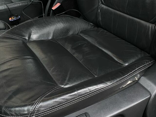 Червоний Шкода Октавія, об'ємом двигуна 2 л та пробігом 460 тис. км за 2700 $, фото 7 на Automoto.ua