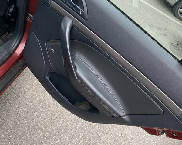 Красный Шкода Октавия, объемом двигателя 1.98 л и пробегом 460 тыс. км за 2800 $, фото 7 на Automoto.ua