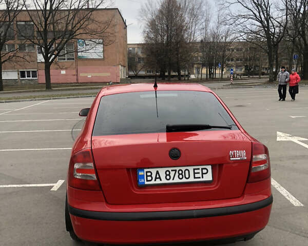 Червоний Шкода Октавія, об'ємом двигуна 1.6 л та пробігом 230 тис. км за 5200 $, фото 2 на Automoto.ua