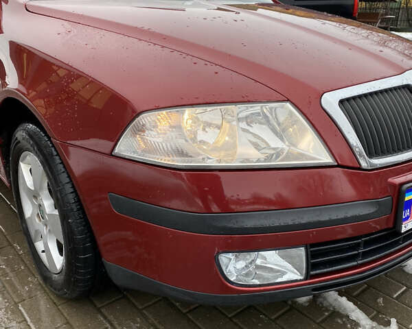 Красный Шкода Октавия, объемом двигателя 1.6 л и пробегом 199 тыс. км за 6500 $, фото 10 на Automoto.ua