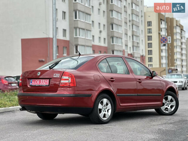 Червоний Шкода Октавія, об'ємом двигуна 1.6 л та пробігом 211 тис. км за 7999 $, фото 12 на Automoto.ua