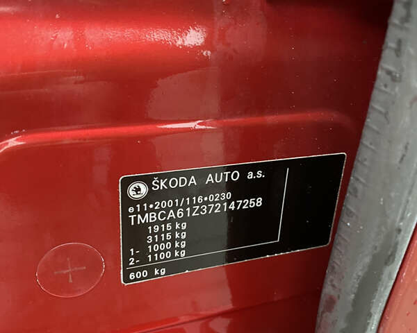 Красный Шкода Октавия, объемом двигателя 1.6 л и пробегом 199 тыс. км за 6500 $, фото 33 на Automoto.ua