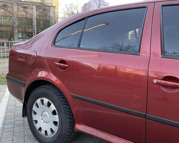 Красный Шкода Октавия, объемом двигателя 1.6 л и пробегом 222 тыс. км за 5250 $, фото 7 на Automoto.ua