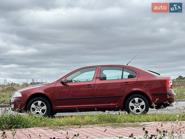 Червоний Шкода Октавія, об'ємом двигуна 1.6 л та пробігом 211 тис. км за 7999 $, фото 23 на Automoto.ua