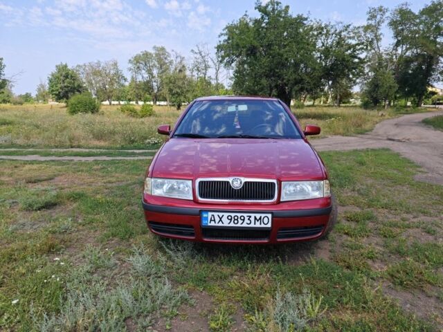 Червоний Шкода Октавія, об'ємом двигуна 1.6 л та пробігом 263 тис. км за 5100 $, фото 1 на Automoto.ua