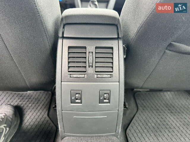 Червоний Шкода Октавія, об'ємом двигуна 1.6 л та пробігом 211 тис. км за 7999 $, фото 61 на Automoto.ua