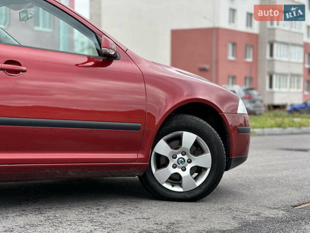 Червоний Шкода Октавія, об'ємом двигуна 1.6 л та пробігом 211 тис. км за 7999 $, фото 9 на Automoto.ua