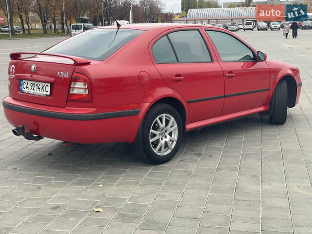 Красный Шкода Октавия, объемом двигателя 1.78 л и пробегом 227 тыс. км за 6500 $, фото 3 на Automoto.ua