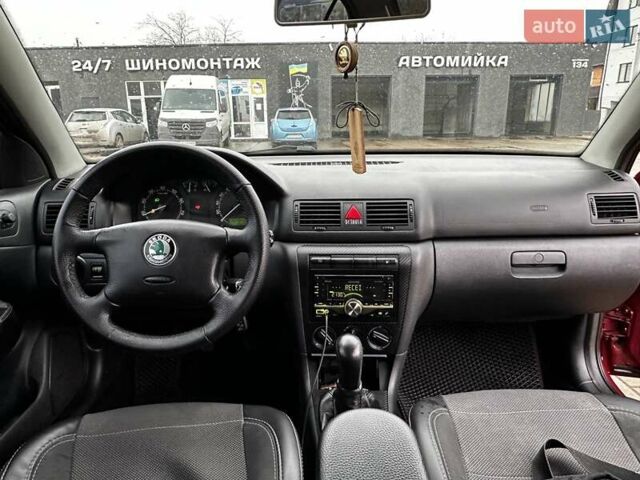 Красный Шкода Октавия, объемом двигателя 1.6 л и пробегом 225 тыс. км за 4750 $, фото 16 на Automoto.ua