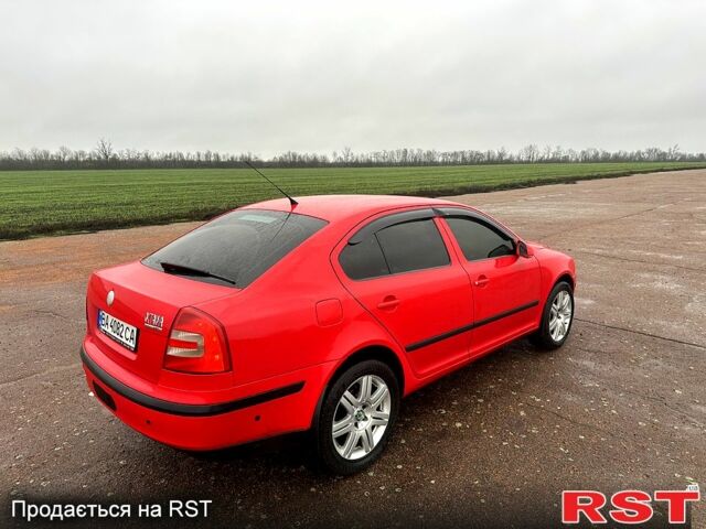 Червоний Шкода Октавія, об'ємом двигуна 1.6 л та пробігом 205 тис. км за 5300 $, фото 1 на Automoto.ua