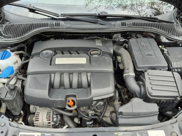 Червоний Шкода Октавія, об'ємом двигуна 1.5 л та пробігом 195 тис. км за 6600 $, фото 15 на Automoto.ua