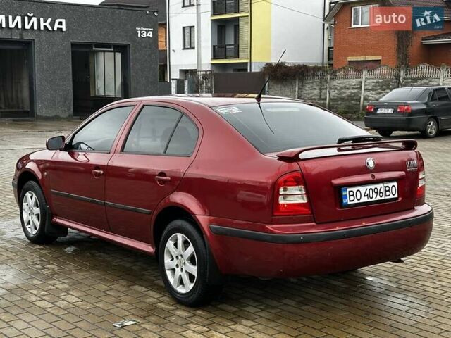 Красный Шкода Октавия, объемом двигателя 1.6 л и пробегом 225 тыс. км за 4750 $, фото 8 на Automoto.ua