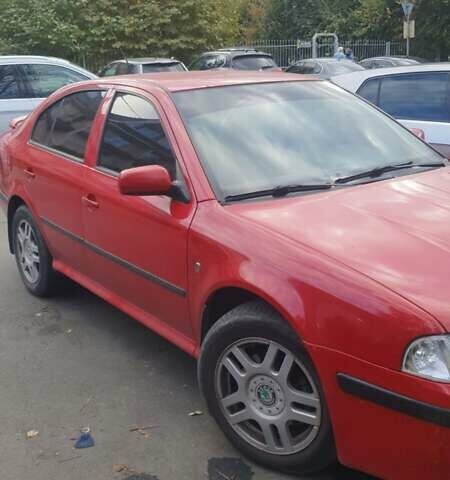 Красный Шкода Октавия, объемом двигателя 1.8 л и пробегом 279 тыс. км за 4500 $, фото 1 на Automoto.ua