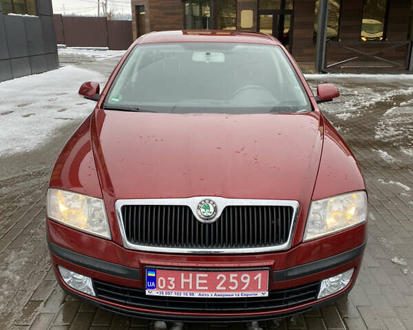 Красный Шкода Октавия, объемом двигателя 1.6 л и пробегом 199 тыс. км за 6500 $, фото 9 на Automoto.ua