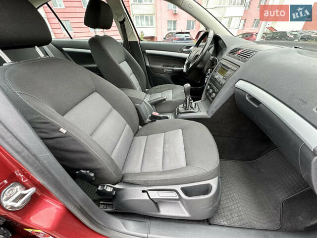 Червоний Шкода Октавія, об'ємом двигуна 1.6 л та пробігом 211 тис. км за 7999 $, фото 70 на Automoto.ua