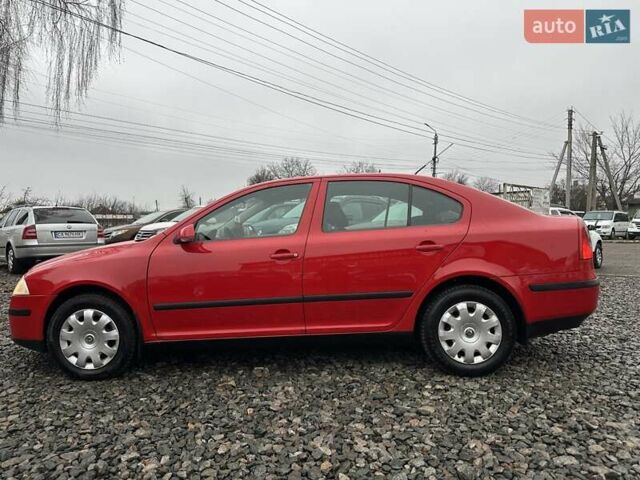 Красный Шкода Октавия, объемом двигателя 1.6 л и пробегом 332 тыс. км за 5000 $, фото 12 на Automoto.ua